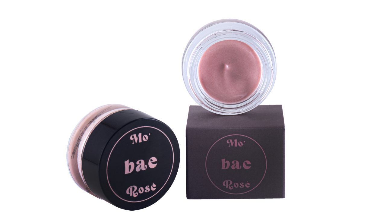 Balsamo labbra naturale BAE: idratazione e volume invernale - Le Shopping News