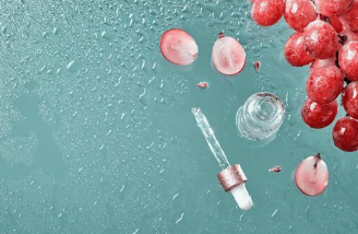 Acqua attiva di vino: il segreto skincare nascosto nelle vigne d'Abruzzo