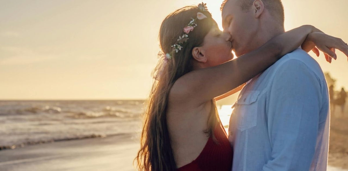 Giornata Mondiale del Bacio: le migliori maschere per labbra morbidissime